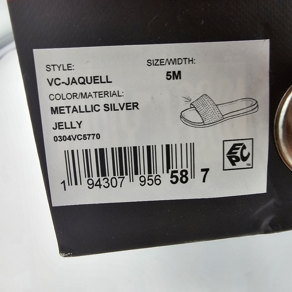 NIB Vince Camuto Embellished Metallic Silver Sparkle Jaquell Jelly Slide Sandal - Picture 3 of 15